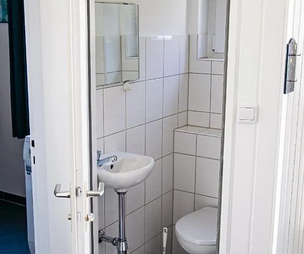 Haus Am Park 1 Teestuuv Appartement